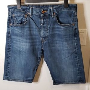 Men's Levi's 501 Button Fly Shorts - Size 32